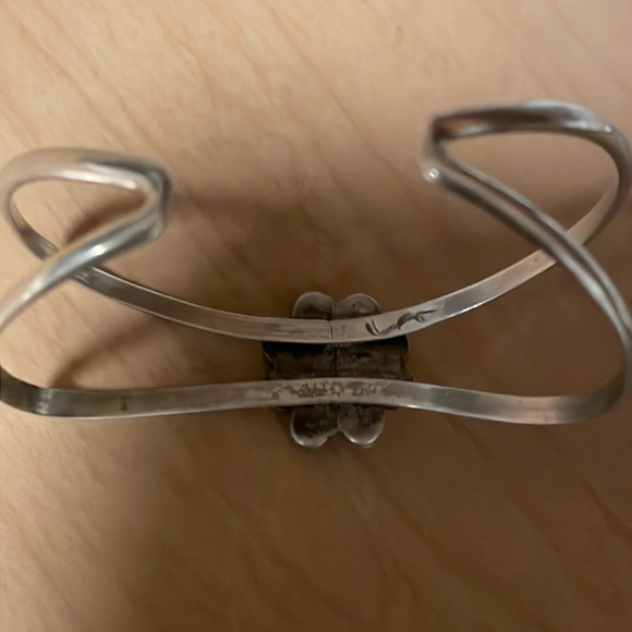 Old Pawn Bisbee Turquoise Sterling Cuff Signed - Picture 12 of 16